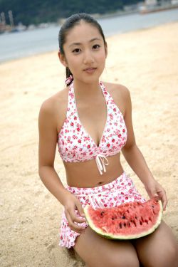 松峰莉璃